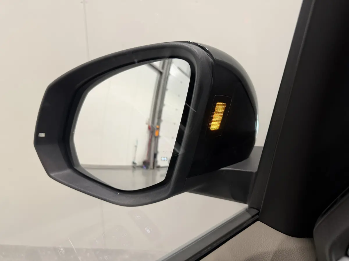 1.4 eHybrid Energetic PANO/TREKHAAK/MASSAGE/LEER/SOH 95%/HEAD-UP/IQ-LIGHT/ELECTR.SCHUIFDEUREN/ACC/360CAMERA/SFEER/STANDKACHEL/TWO-TONE/UNIEK SLECHTS 37.000KM, NET OH BEURT GEHAD BIJ VW DEALE