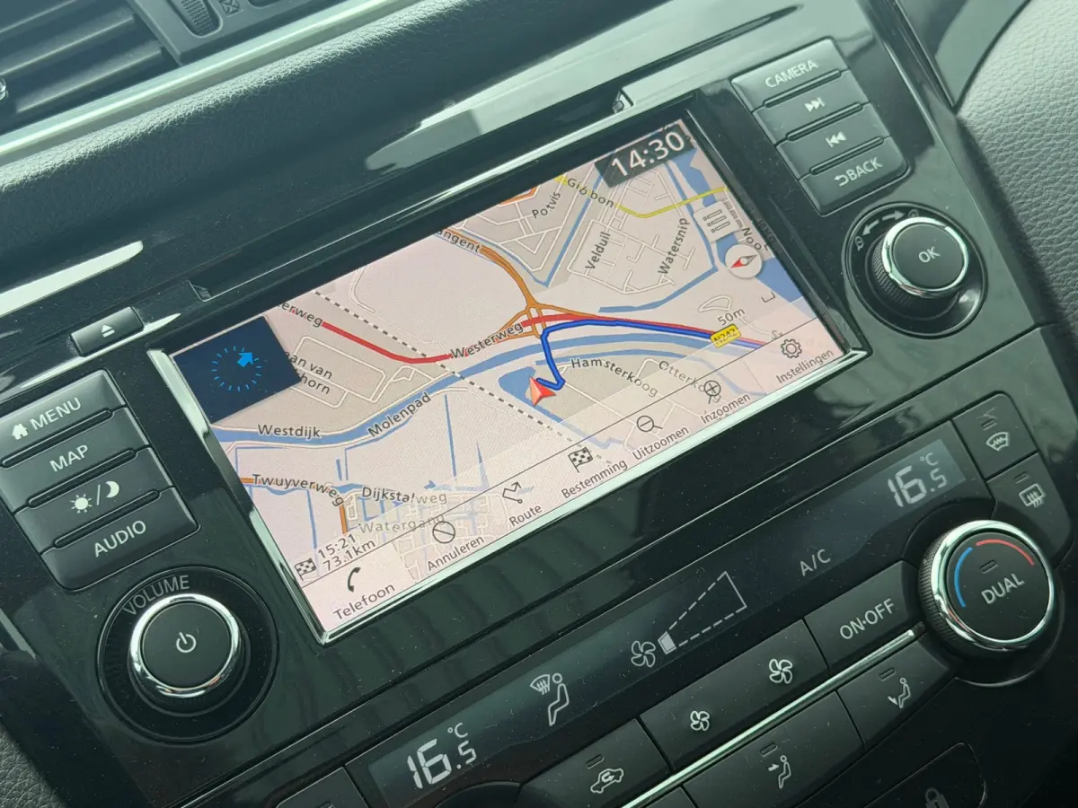 1.3 DIG-T N-Connecta 160pk Automaat - Pearl White metallic - Panorama/Camera/Carplay