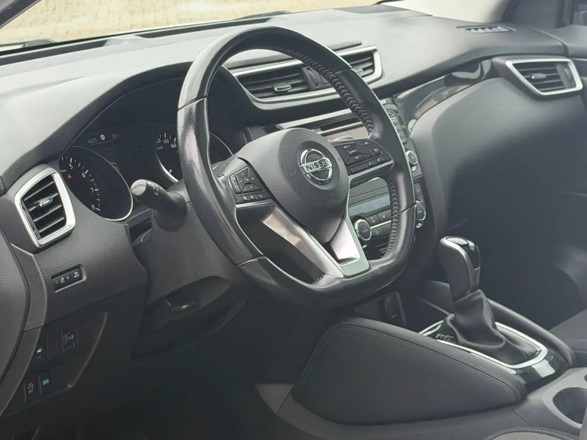 1.3 DIG-T N-Connecta 160pk Automaat - Pearl White metallic - Panorama/Camera/Carplay