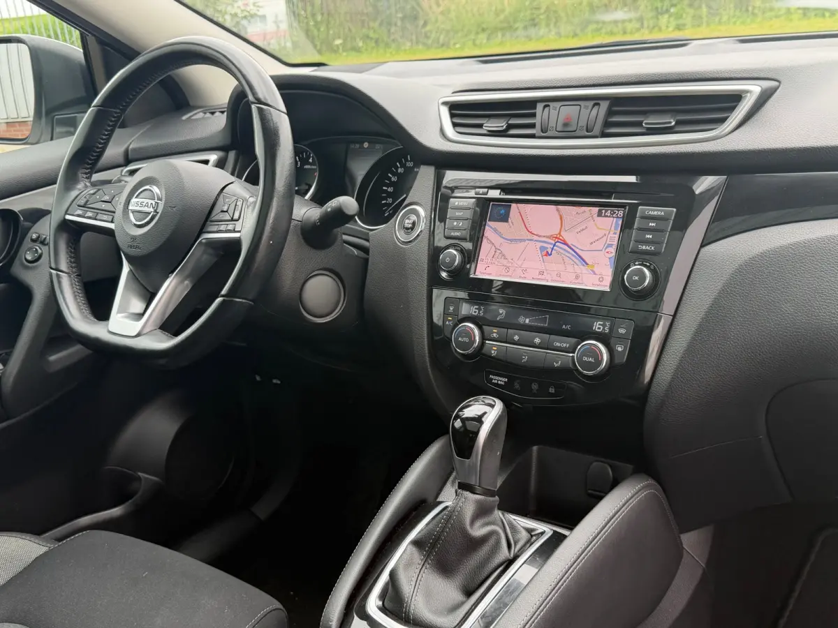 1.3 DIG-T N-Connecta 160pk Automaat - Pearl White metallic - Panorama/Camera/Carplay