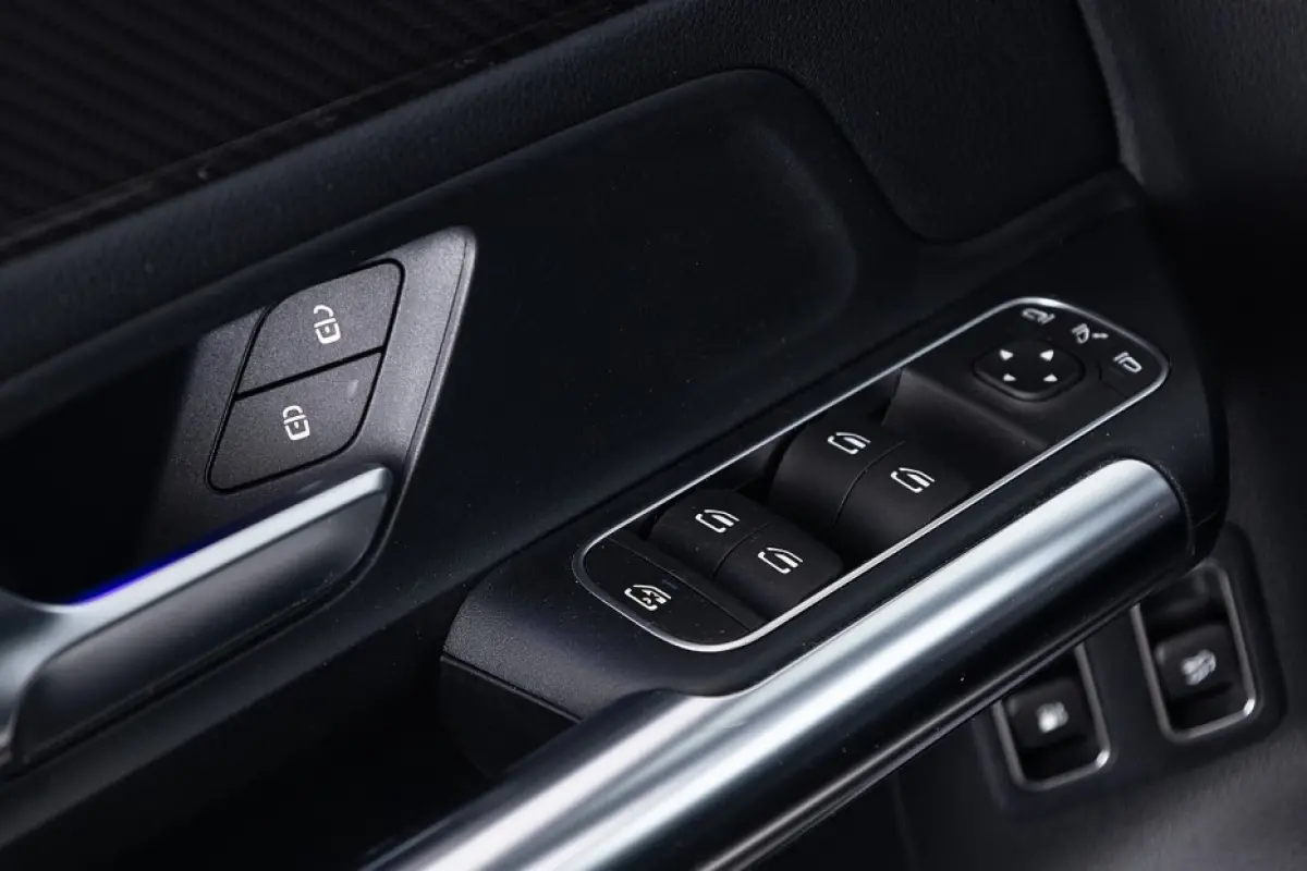 250 e Premium Plus AMG | PANORAMADAK | LEDER | PHEV