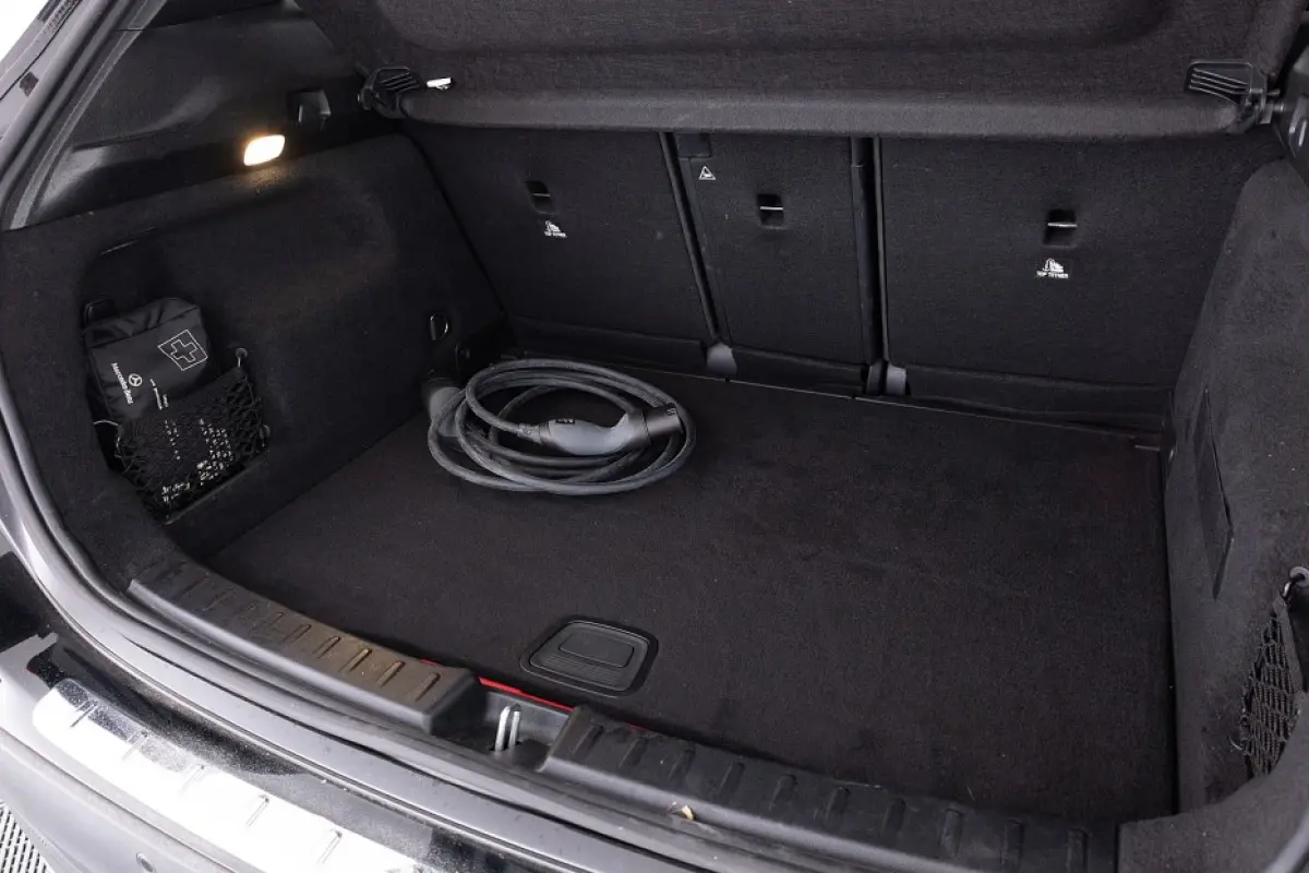 250 e Premium Plus AMG | PANORAMADAK | LEDER | PHEV