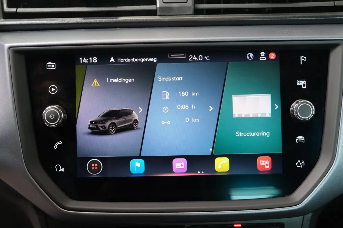 1.0 TSI Style Business Intense - N.A.P. Airco, Cruise, Navi, PDC, Carplay, Trekhaak.