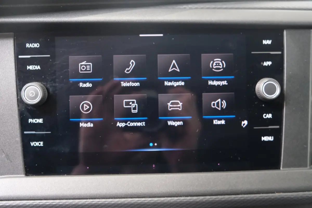 2.0 TDI 150PK L2H1 28 Comfortline Automaat - Airco, Cruise, Navi, PDC, Camera, Carplay, Trekhaak.