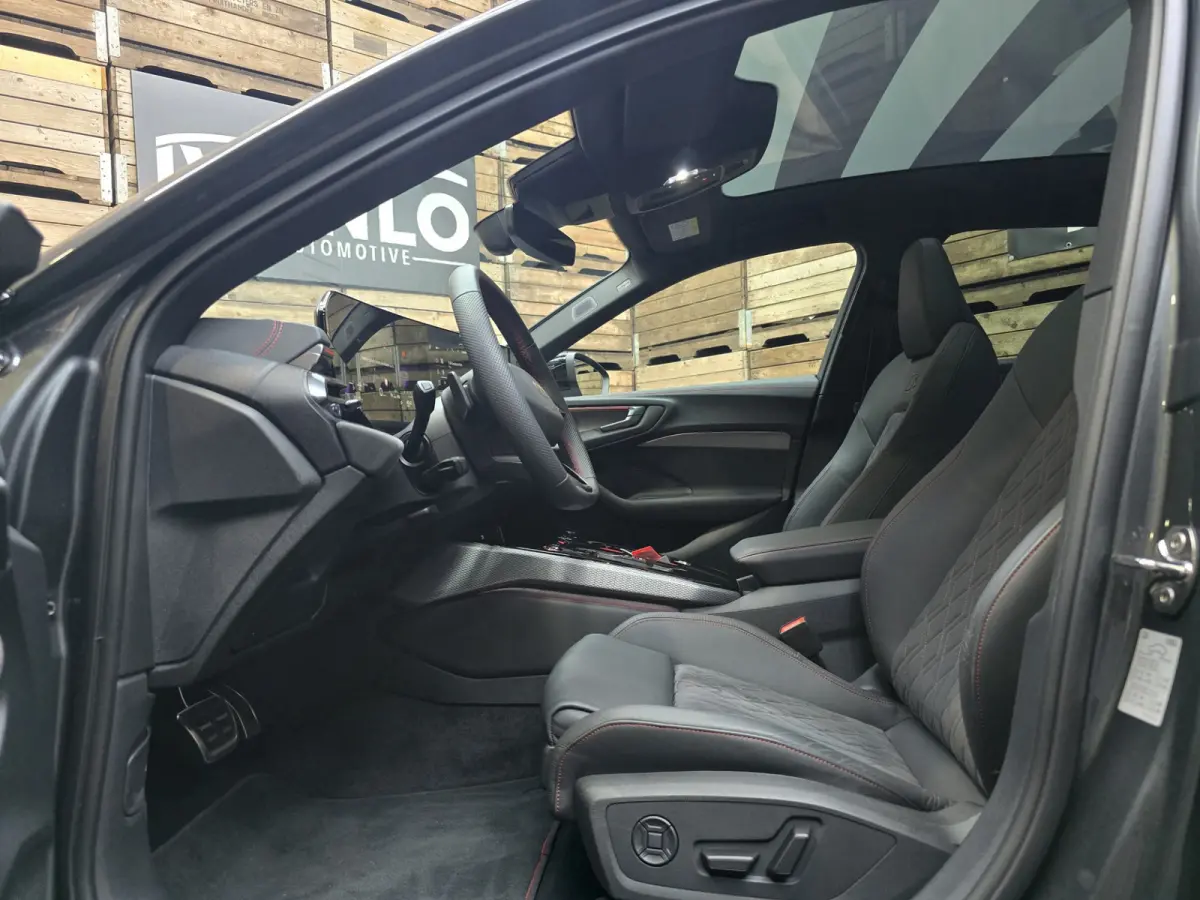 Avant 2.0 quattro S edition Competition B&O Pano Bijrijders display Trekhaak 19"LM