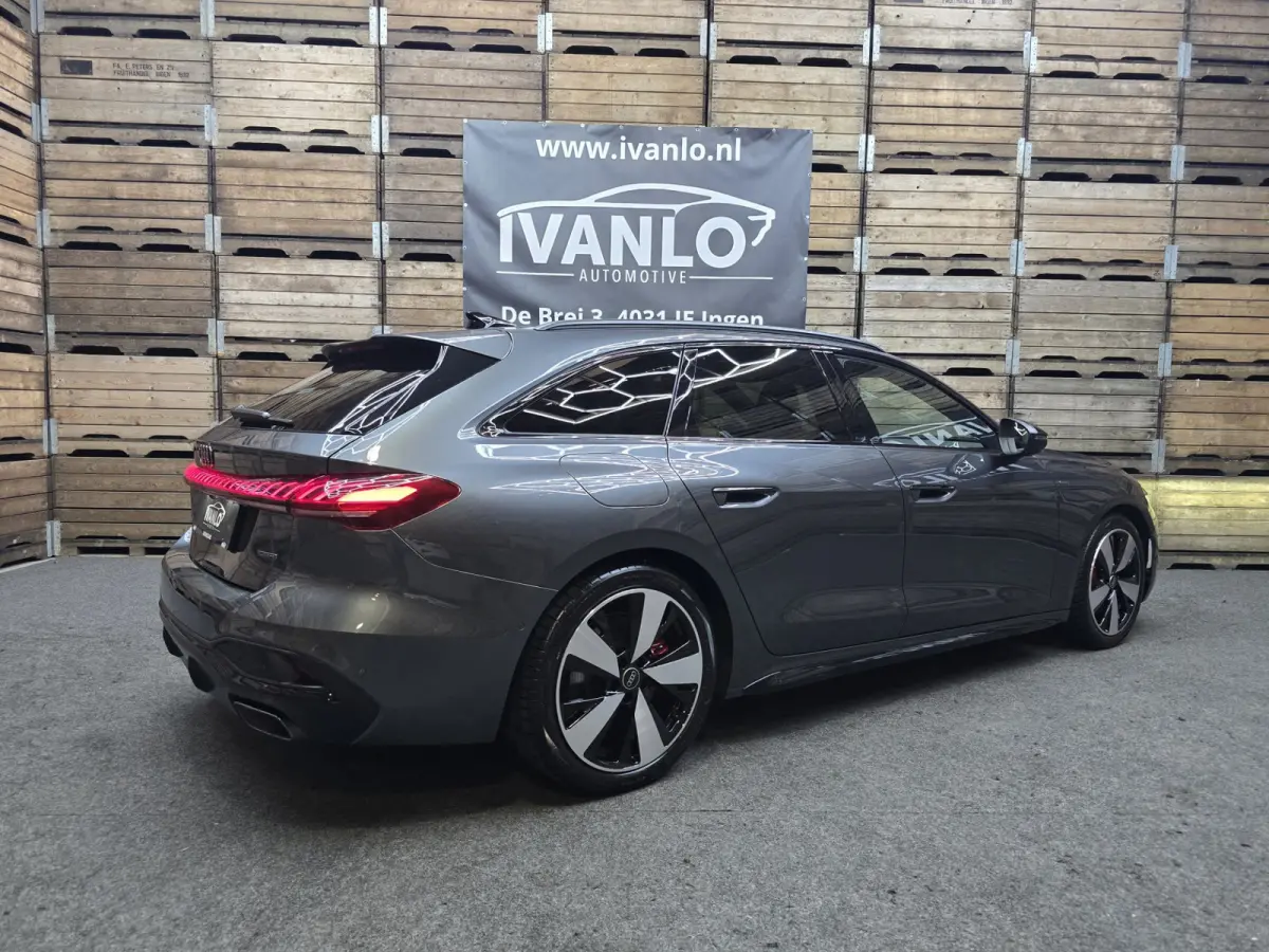 Avant 2.0 quattro S edition Competition B&O Pano Bijrijders display Trekhaak 19"LM