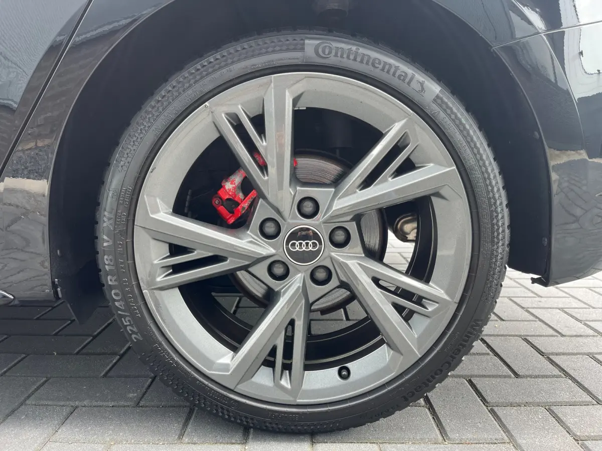 30 TFSI S edition NL.Auto/RS Zetels/S-Line/Carbon/Adaptive-Cruise/Climatronic/Carplay/18Inch/1Ste Eigenaar