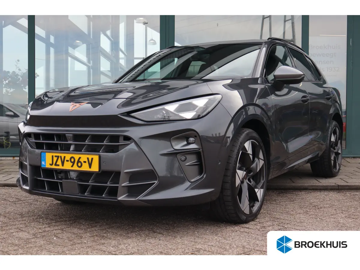 1.5 TSI e-Hybrid 272pk VZ Performance | "Immersive by Sennheiser" premium sound system package | Adaptief demping systeem | Alcantara bekleding