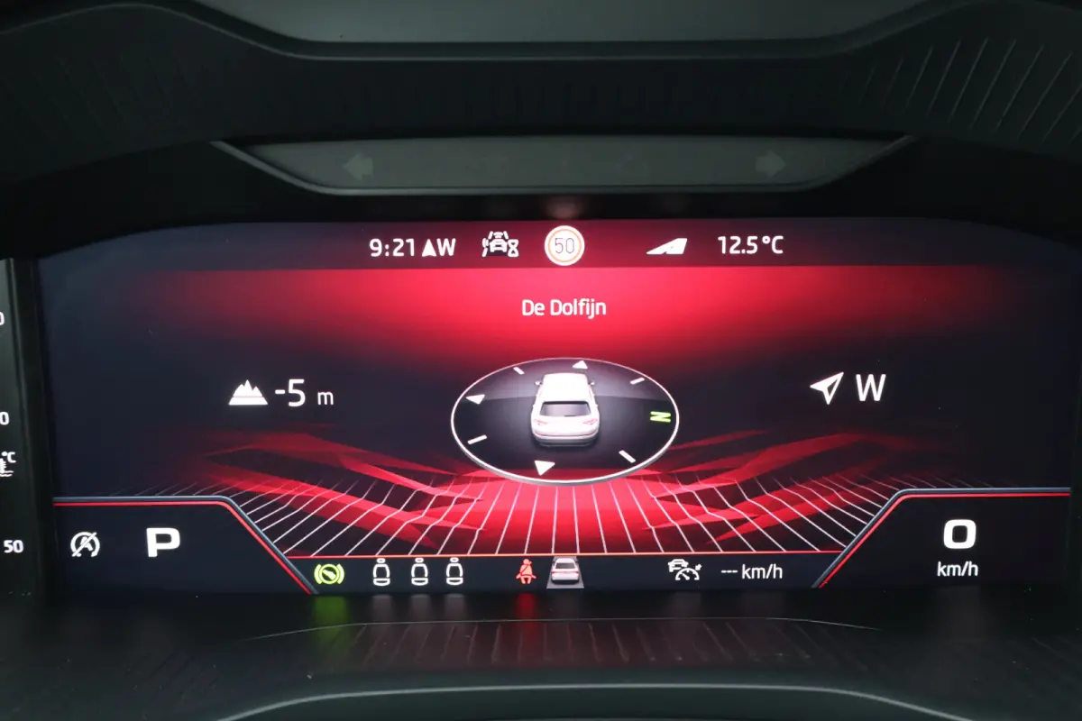 1.5 TSI MHEV Sportline Business 150PK | Achteruitrijcamera | Dodehoek detectie | Keyless entry
