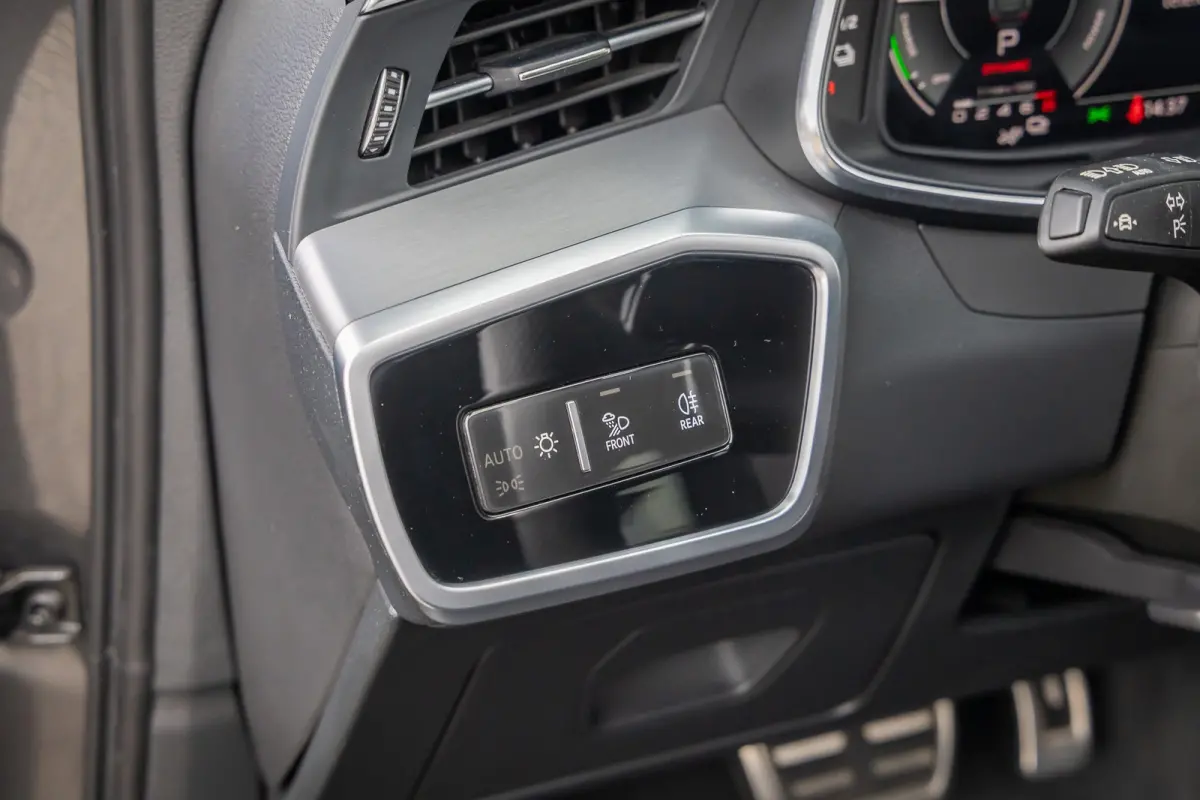 55 TFSI e quattro Pro Line S Competition | Pano | Leder | 21'' | B&O o | Cruise adaptief | Stoel ventilatie+verwarming | 360 camera | 2x Memory | Matrix LED | Dodehoek detectie | Audio insta