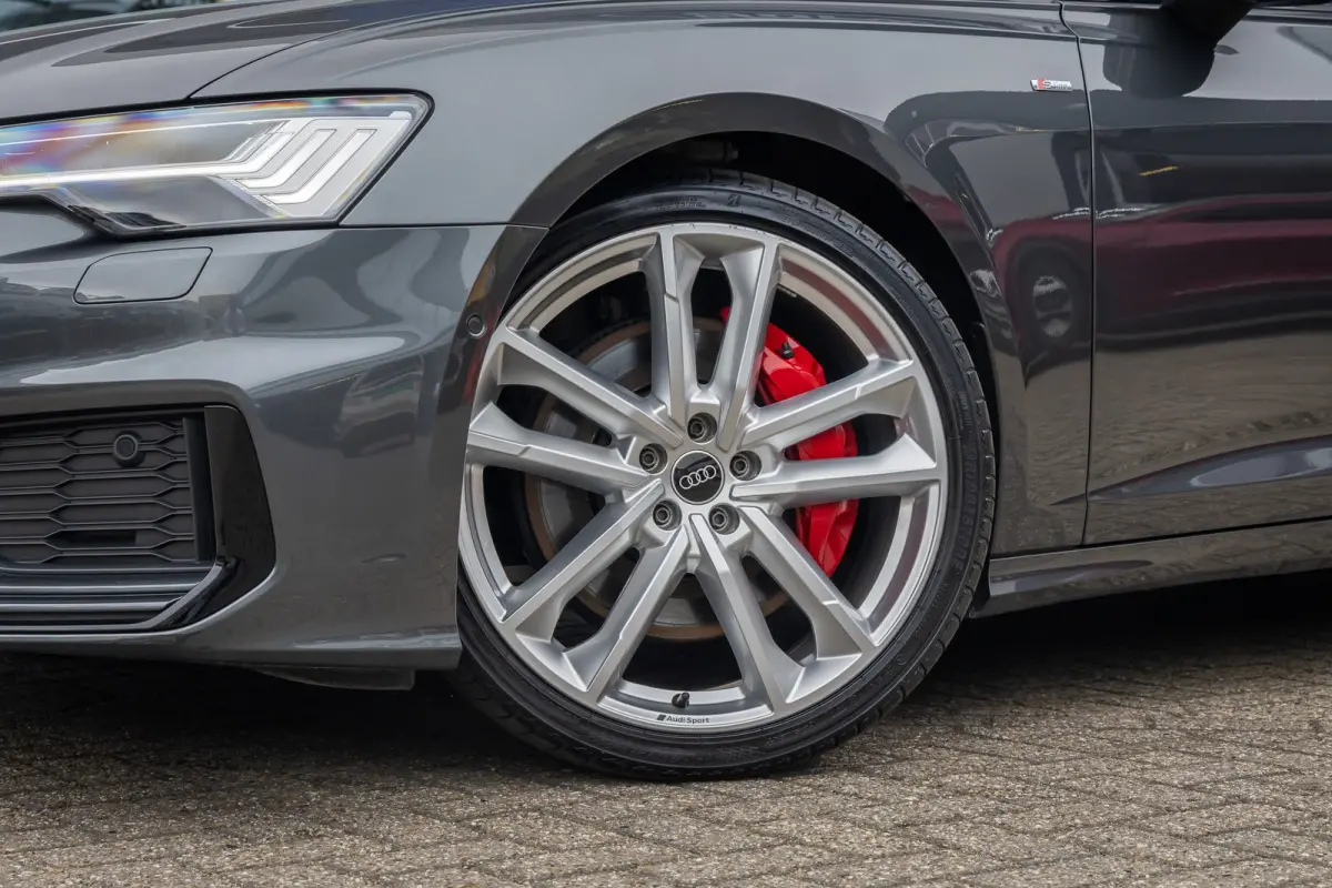 55 TFSI e quattro Pro Line S Competition | Pano | Leder | 21'' | B&O o | Cruise adaptief | Stoel ventilatie+verwarming | 360 camera | 2x Memory | Matrix LED | Dodehoek detectie | Audio insta