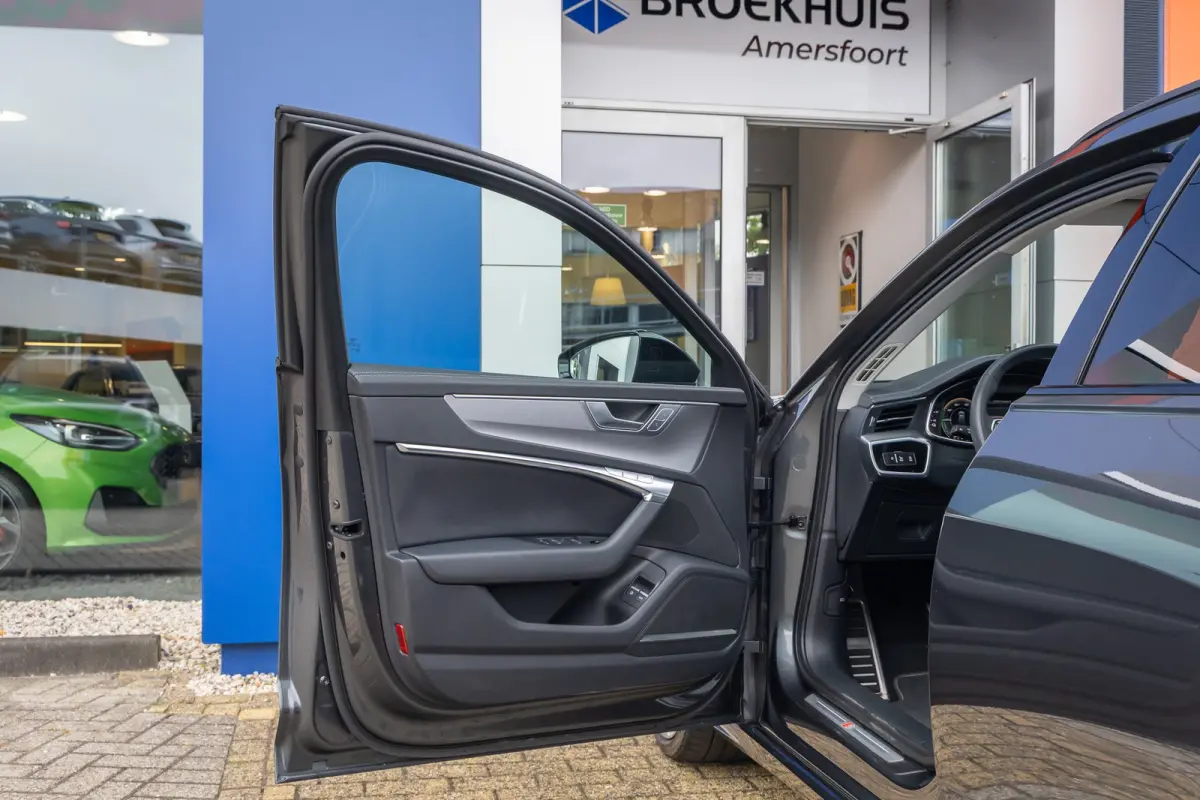 55 TFSI e quattro Pro Line S Competition | Pano | Leder | 21'' | B&O o | Cruise adaptief | Stoel ventilatie+verwarming | 360 camera | 2x Memory | Matrix LED | Dodehoek detectie | Audio insta
