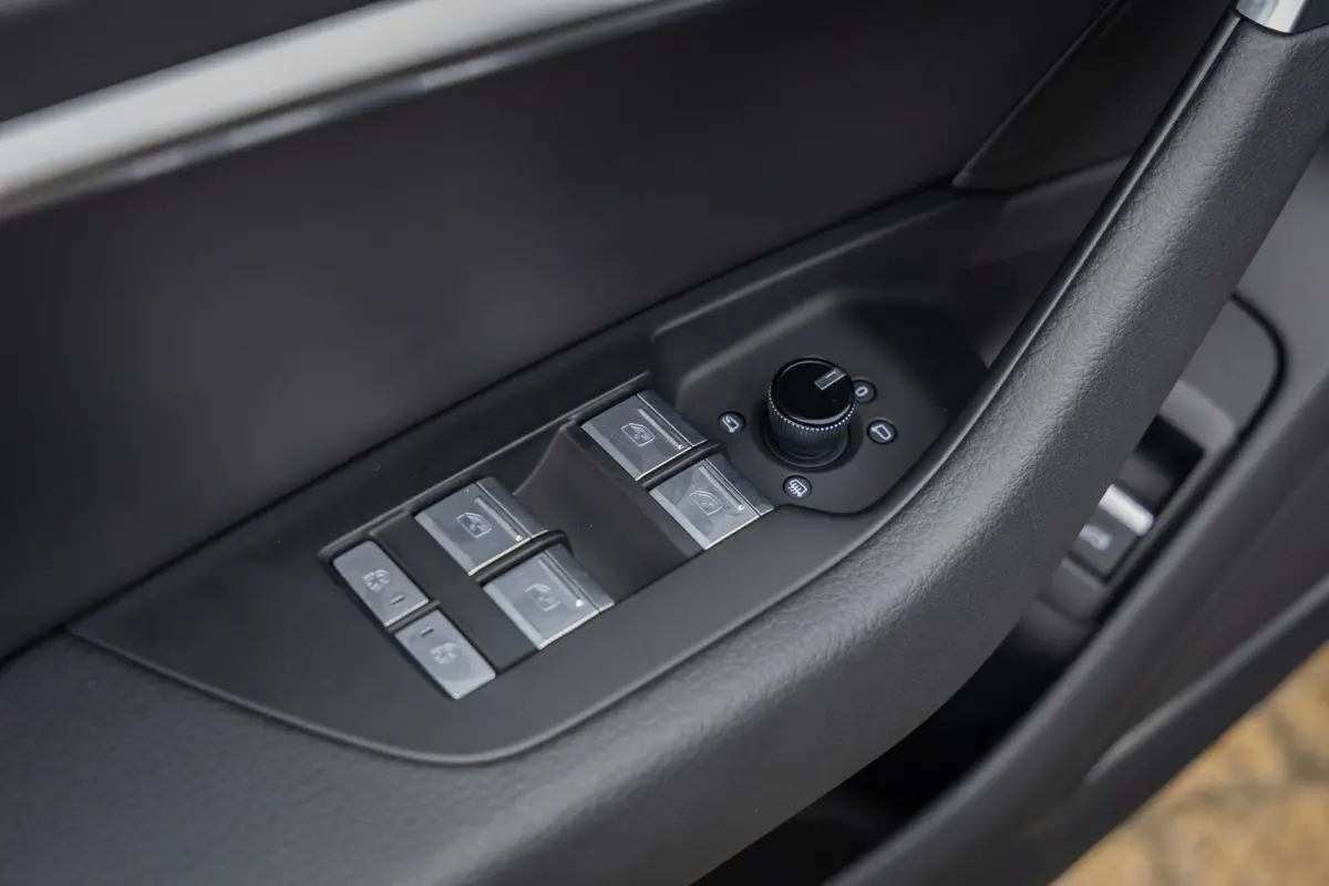 55 TFSI e quattro Pro Line S Competition | Pano | Leder | 21'' | B&O o | Cruise adaptief | Stoel ventilatie+verwarming | 360 camera | 2x Memory | Matrix LED | Dodehoek detectie | Audio insta