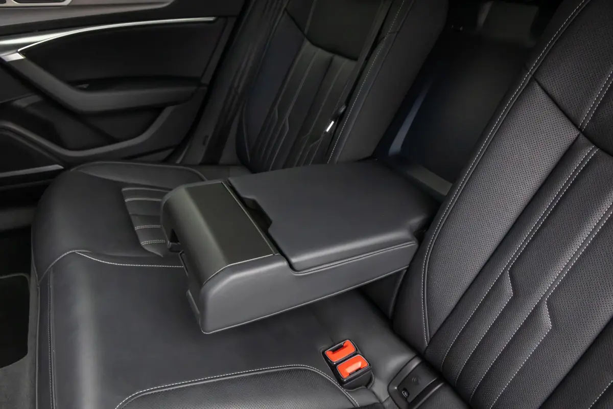 55 TFSI e quattro Pro Line S Competition | Pano | Leder | 21'' | B&O o | Cruise adaptief | Stoel ventilatie+verwarming | 360 camera | 2x Memory | Matrix LED | Dodehoek detectie | Audio insta