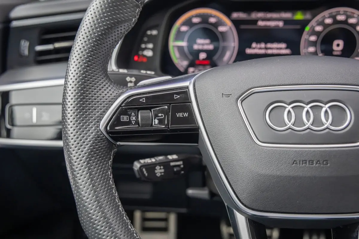 55 TFSI e quattro Pro Line S Competition | Pano | Leder | 21'' | B&O o | Cruise adaptief | Stoel ventilatie+verwarming | 360 camera | 2x Memory | Matrix LED | Dodehoek detectie | Audio insta