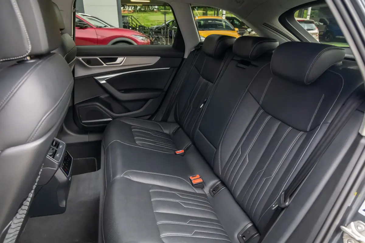 55 TFSI e quattro Pro Line S Competition | Pano | Leder | 21'' | B&O o | Cruise adaptief | Stoel ventilatie+verwarming | 360 camera | 2x Memory | Matrix LED | Dodehoek detectie | Audio insta