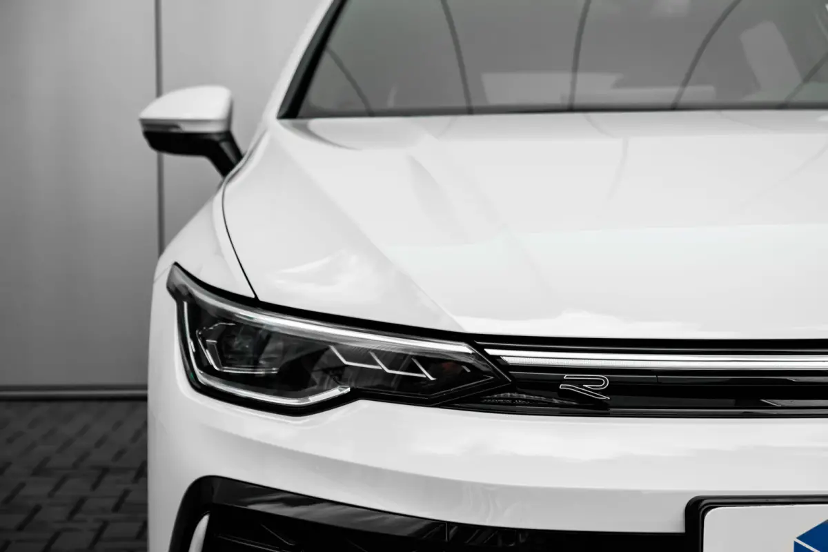 1.5 eTSI R-Line Edition 7-DSG/AUTO | Achteruitrijcamera | Airco (automatisch) | Apple Carplay/Android Auto|telefoonintegratie premium