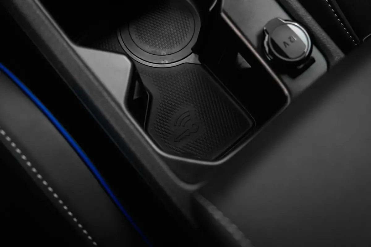 1.5 eTSI R-Line Edition 7-DSG/AUTO | Achteruitrijcamera | Airco (automatisch) | Apple Carplay/Android Auto|telefoonintegratie premium