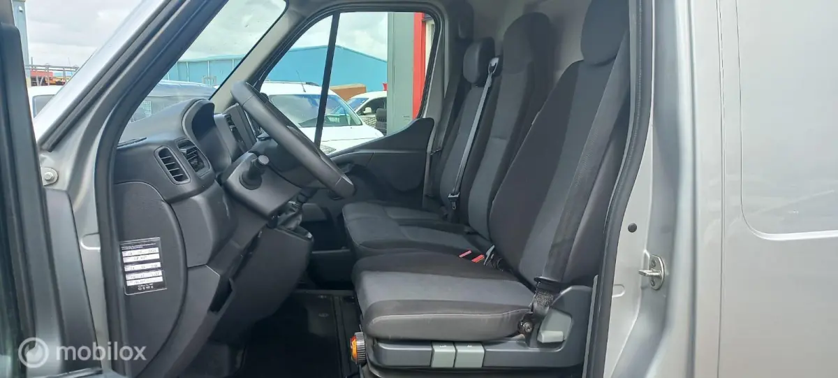 bestel T35 2.3 dCi 180 L2H2 Energy Comfort