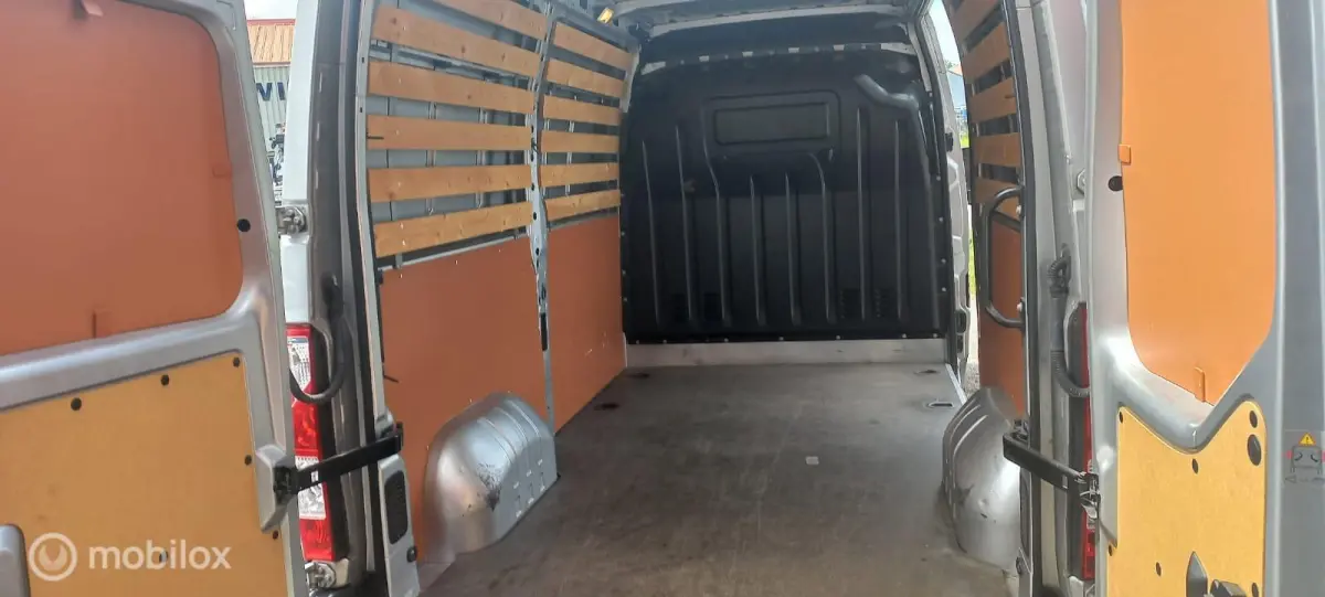 bestel T35 2.3 dCi 180 L2H2 Energy Comfort