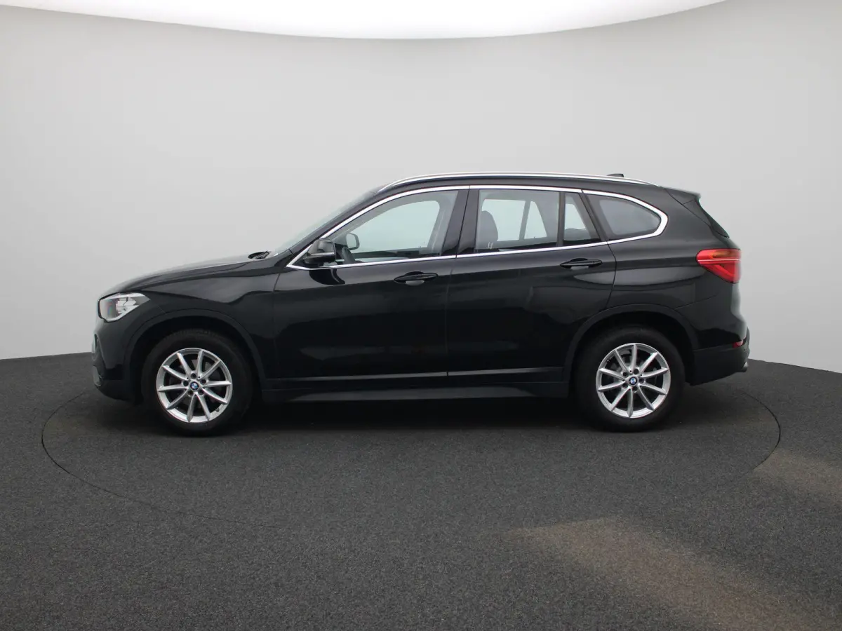 sDrive 18i | Airco | Navigatie | Parkeersensoren |