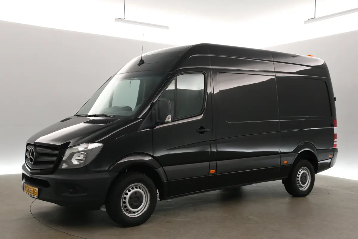 314 2.2 CDI L2H2 | 2800kg Trekgew. | Automaat | Airco | 3 Zits | Camera | Trekhaak