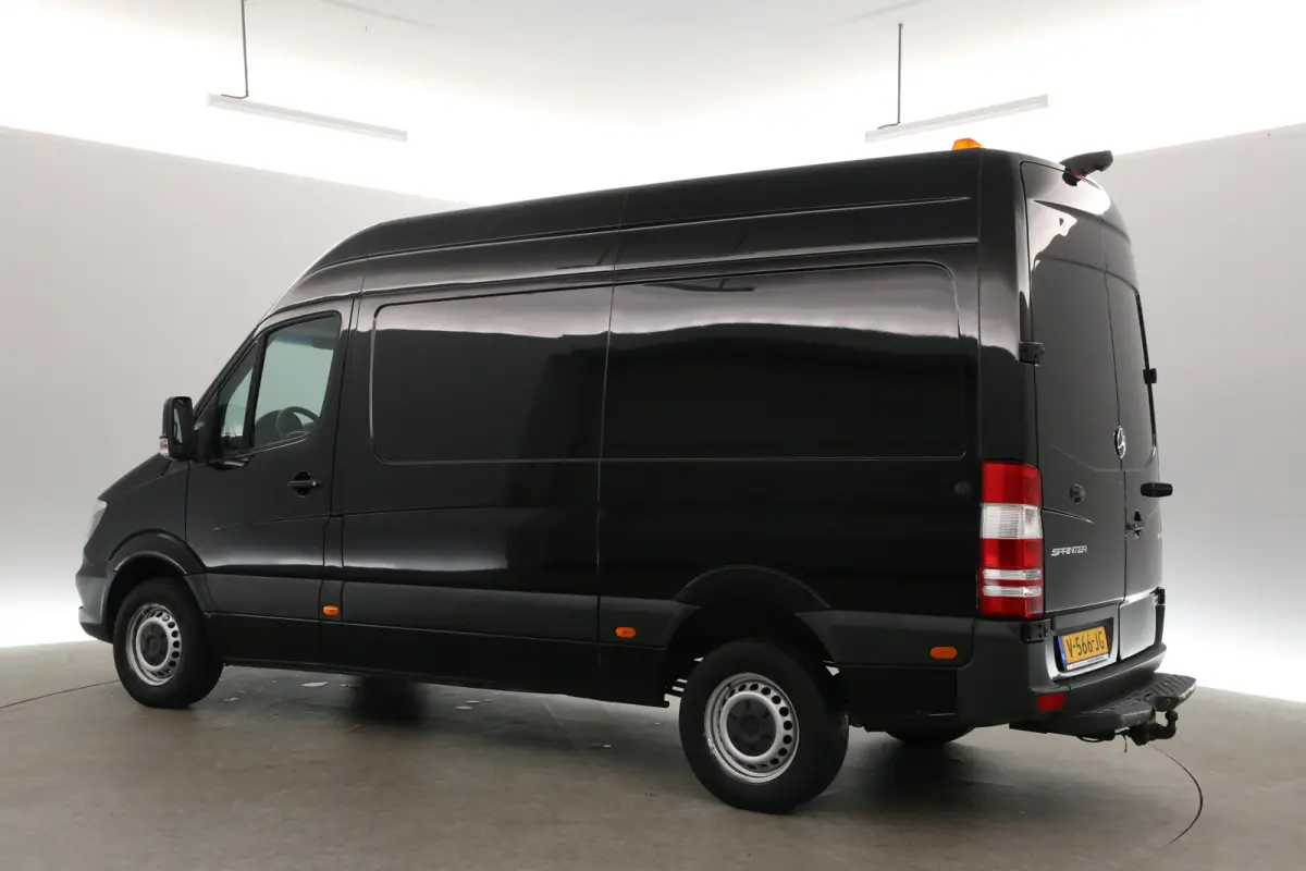 314 2.2 CDI L2H2 | 2800kg Trekgew. | Automaat | Airco | 3 Zits | Camera | Trekhaak