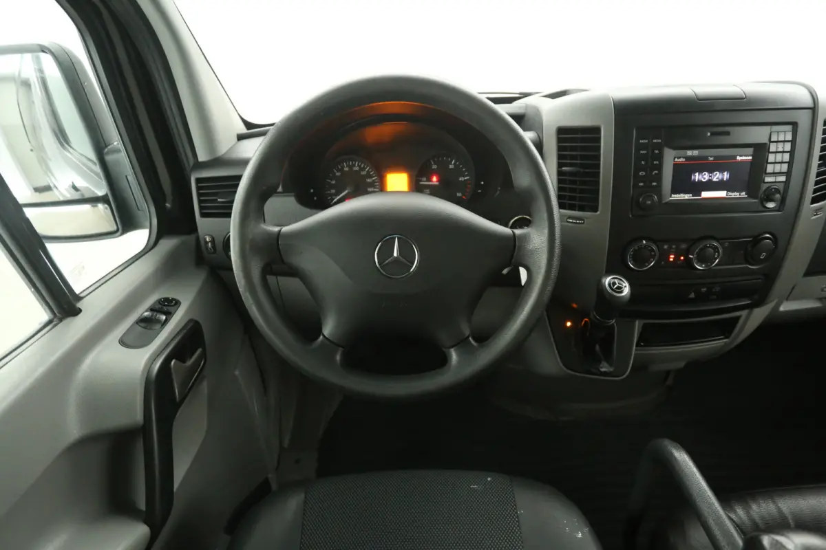 314 2.2 CDI L2H2 | 2800kg Trekgew. | Automaat | Airco | 3 Zits | Camera | Trekhaak