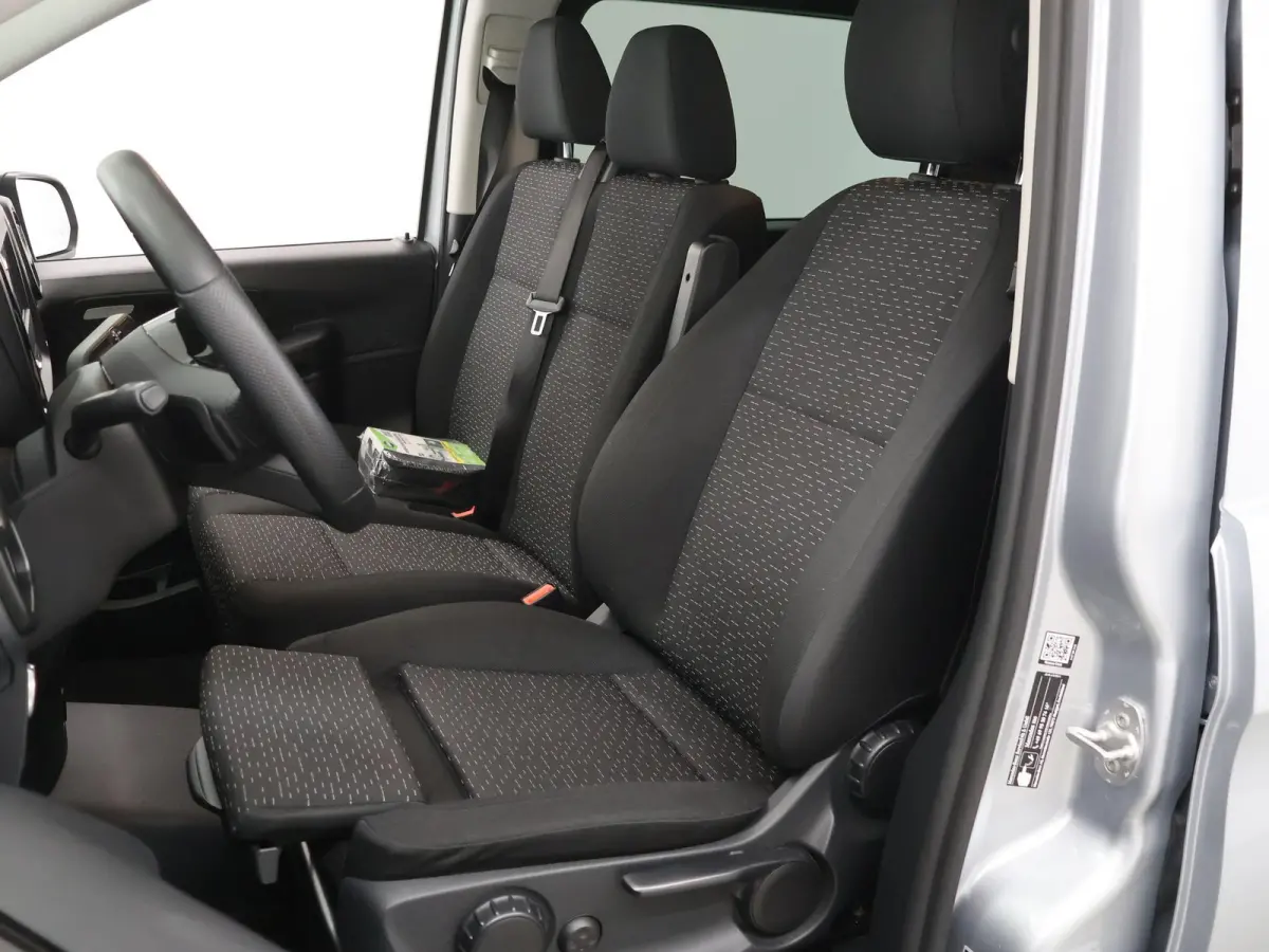 116 CDI | Aut. | XL L3 | Select | Dubbele Cabine | 6-zits | LED Koplampen | Schuifdeur L+R | Navigatie | Parkeercamera | Cruise Control | Trekhaak 2500g | Certified