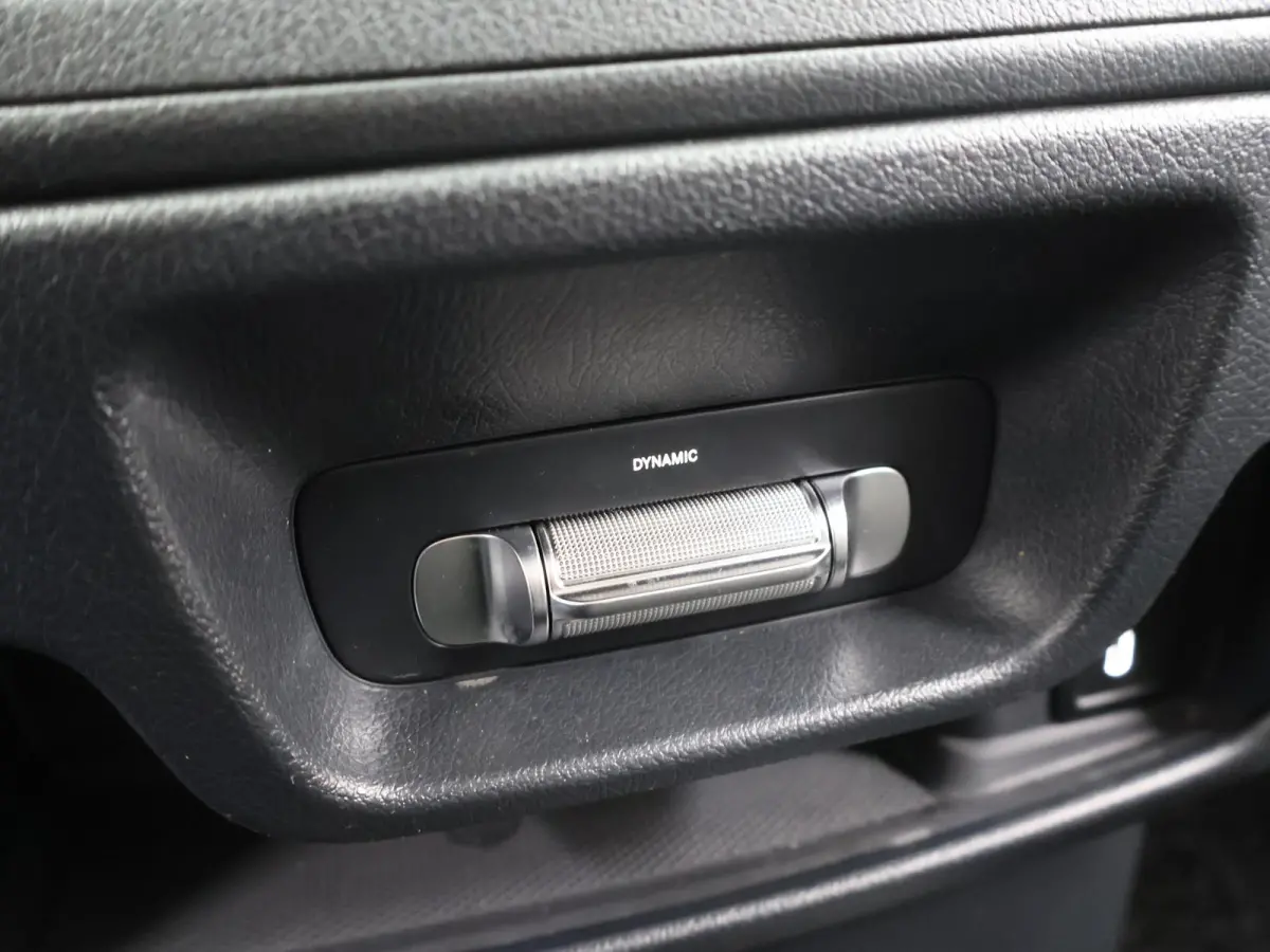 116 CDI | Aut. | XL L3 | Select | Dubbele Cabine | 6-zits | LED Koplampen | Schuifdeur L+R | Navigatie | Parkeercamera | Cruise Control | Trekhaak 2500g | Certified