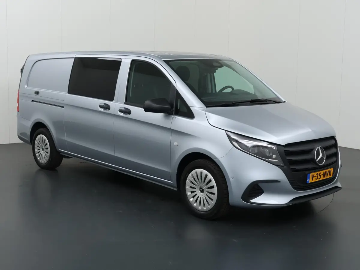 116 CDI | Aut. | XL L3 | Select | Dubbele Cabine | 6-zits | LED Koplampen | Schuifdeur L+R | Navigatie | Parkeercamera | Cruise Control | Trekhaak 2500g | Certified
