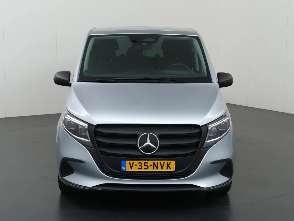 116 CDI | Aut. | XL L3 | Select | Dubbele Cabine | 6-zits | LED Koplampen | Schuifdeur L+R | Navigatie | Parkeercamera | Cruise Control | Trekhaak 2500g | Certified
