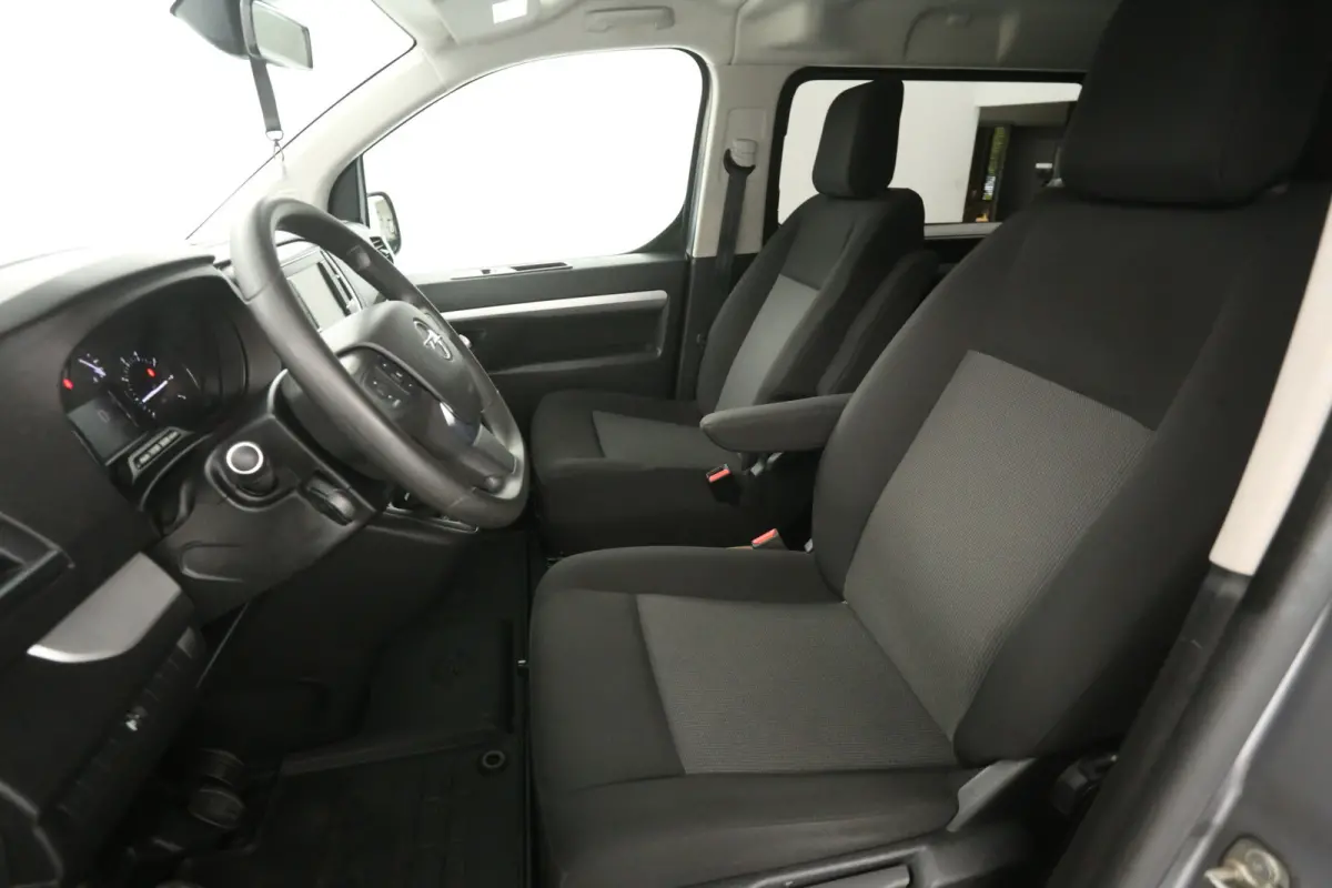2.0 CDTI L3H1 | Marge | Dubbele Cabine | Airco | Cruise | Camera | Carplay | Trekhaak