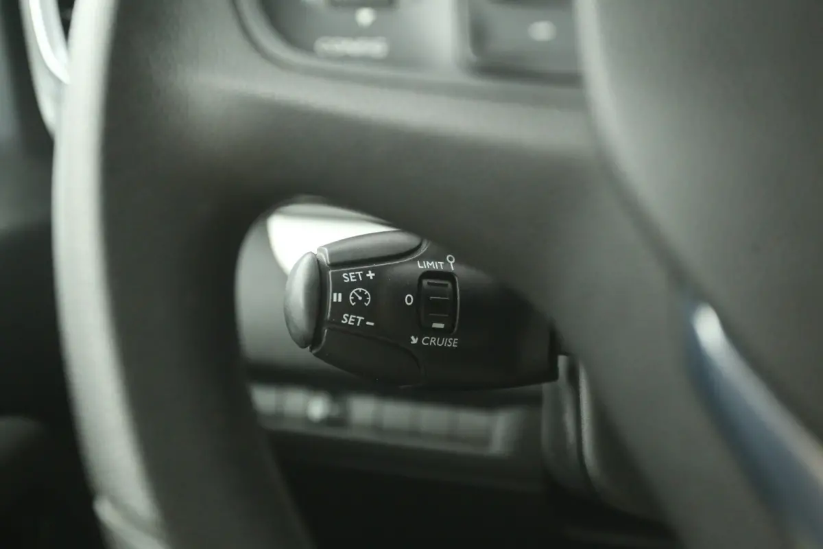 2.0 CDTI L3H1 | Marge | Dubbele Cabine | Airco | Cruise | Camera | Carplay | Trekhaak