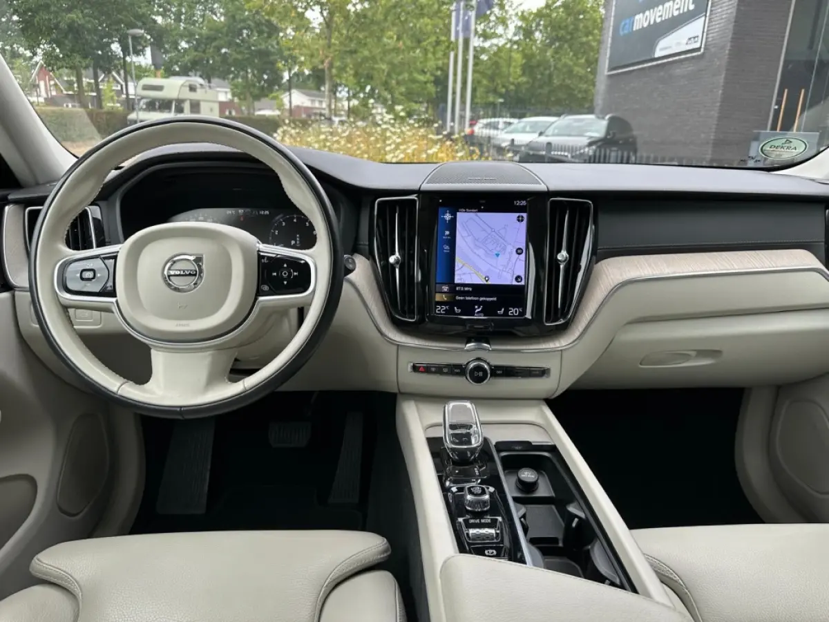 2.0 B5 AWD Inscription I Leder I Trekhaak I Navigatie I Nieuwsta