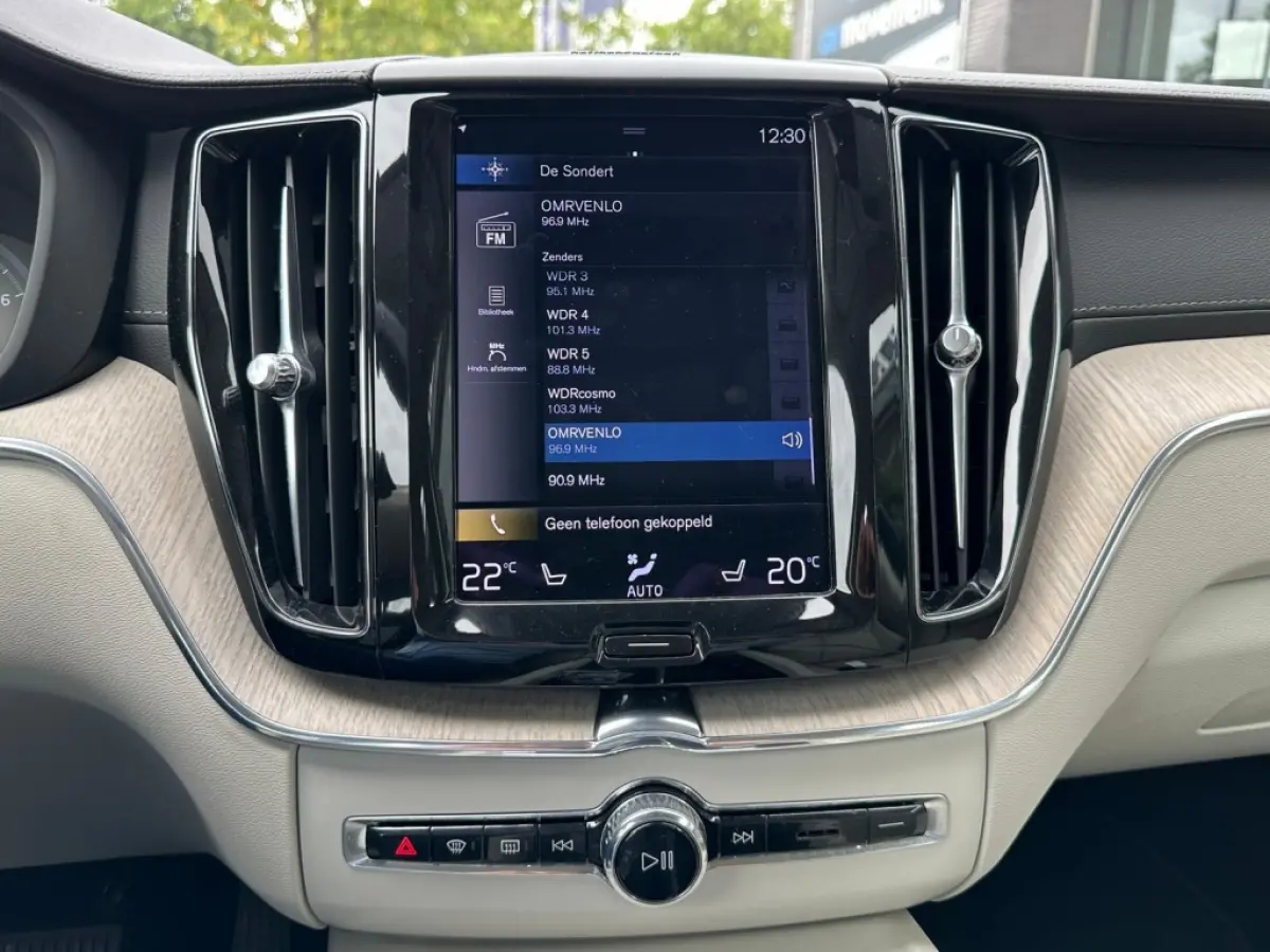 2.0 B5 AWD Inscription I Leder I Trekhaak I Navigatie I Nieuwsta