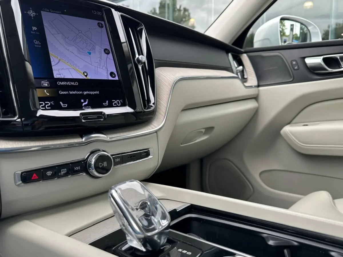 2.0 B5 AWD Inscription I Leder I Trekhaak I Navigatie I Nieuwsta