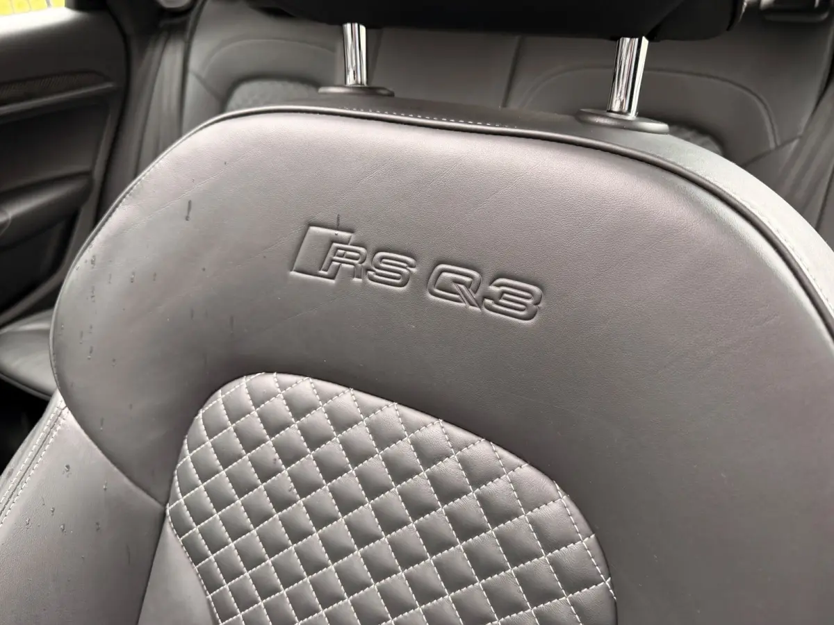 2.5 TFSI RS Q3 340PK QUATTRO PERFORMANCE PANORAMDAK BOSE CARBON LEER NAVI MATRIX