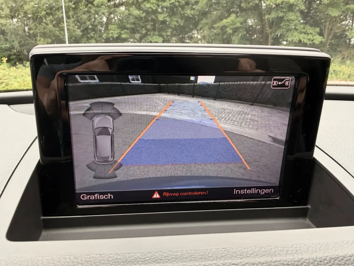 2.5 TFSI RS Q3 340PK QUATTRO PERFORMANCE PANORAMDAK BOSE CARBON LEER NAVI MATRIX