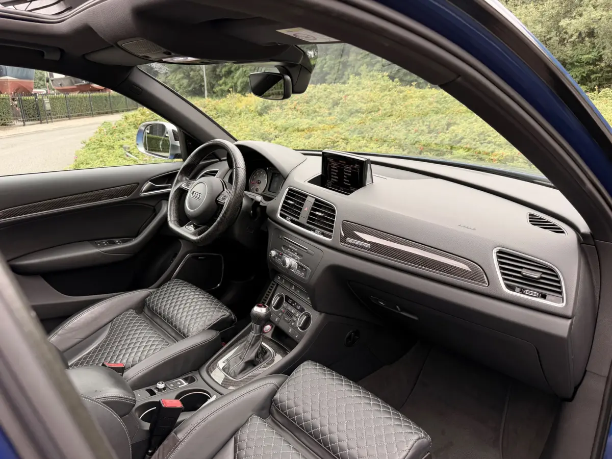2.5 TFSI RS Q3 340PK QUATTRO PERFORMANCE PANORAMDAK BOSE CARBON LEER NAVI MATRIX