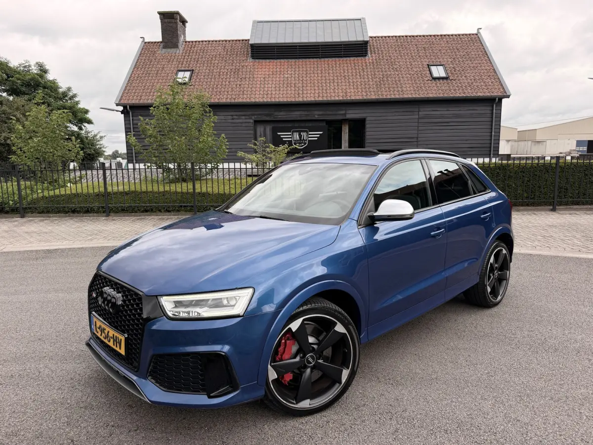 2.5 TFSI RS Q3 340PK QUATTRO PERFORMANCE PANORAMDAK BOSE CARBON LEER NAVI MATRIX