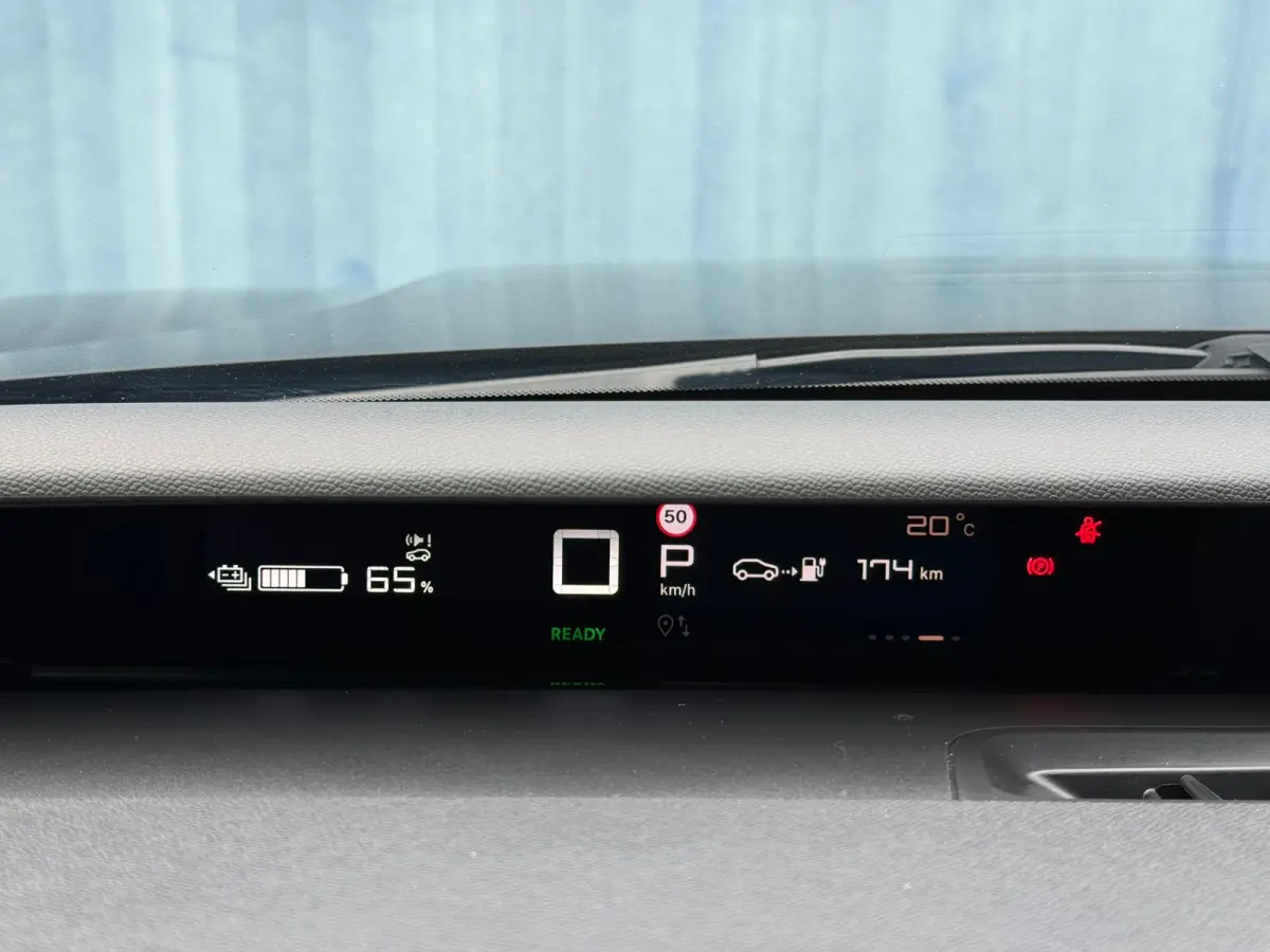 Max 113pk 44 kWh Soh 100 % | Achteruitrijcamera | Cruise control | DAB | Apple carplay & Android auto