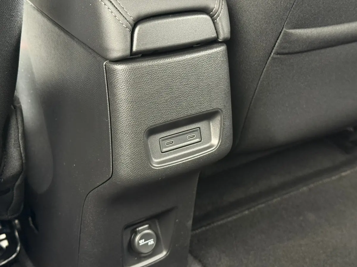Max 113pk 44 kWh Soh 100 % | Achteruitrijcamera | Cruise control | DAB | Apple carplay & Android auto