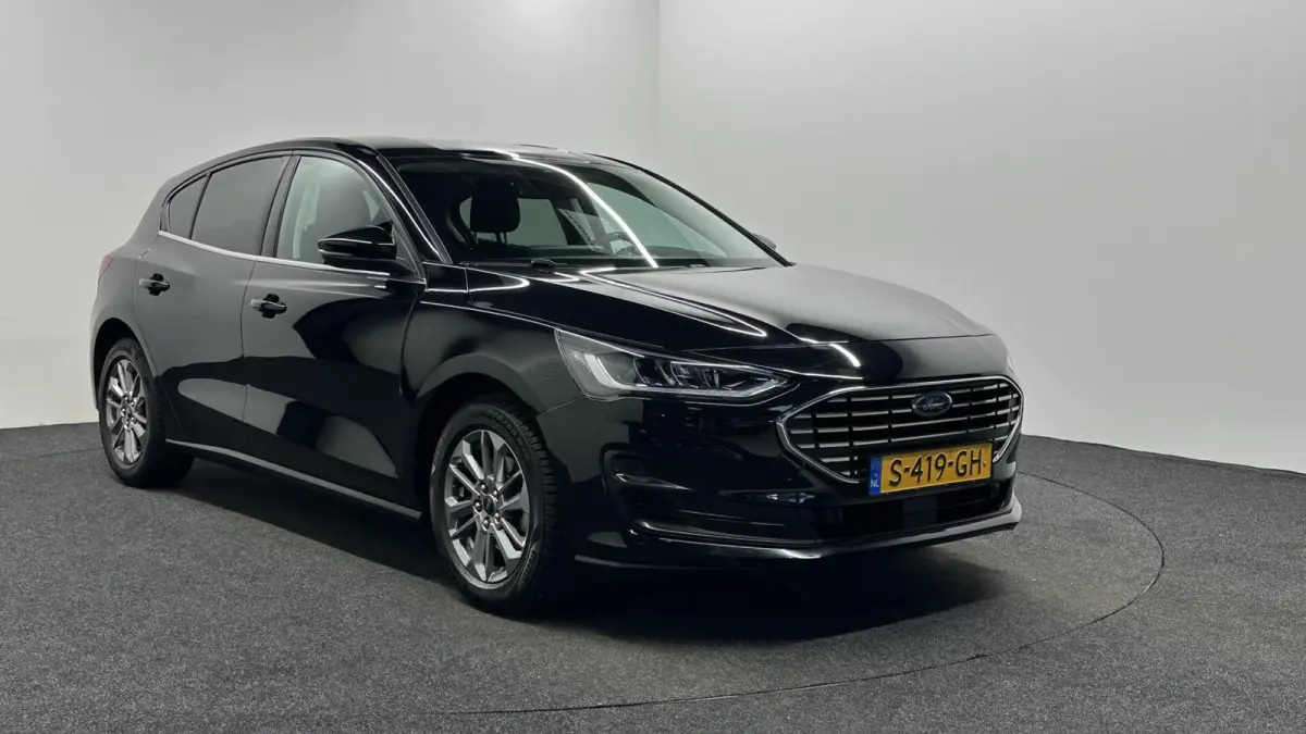 1.0 EcoBoost Hybrid Titanium Style CARPLAY NAVI ECC CRUISE LM.