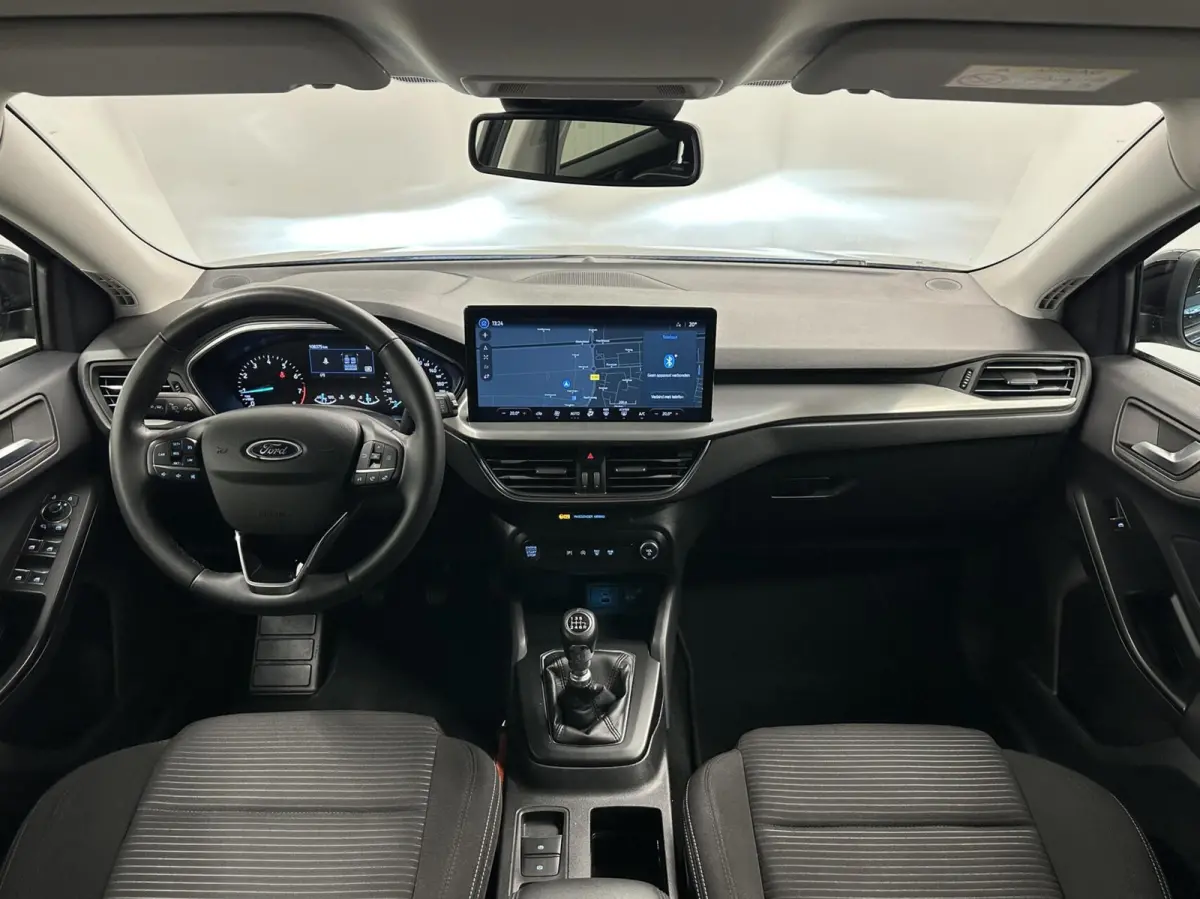 1.0 EcoBoost Hybrid Titanium Style CARPLAY NAVI ECC CRUISE LM.