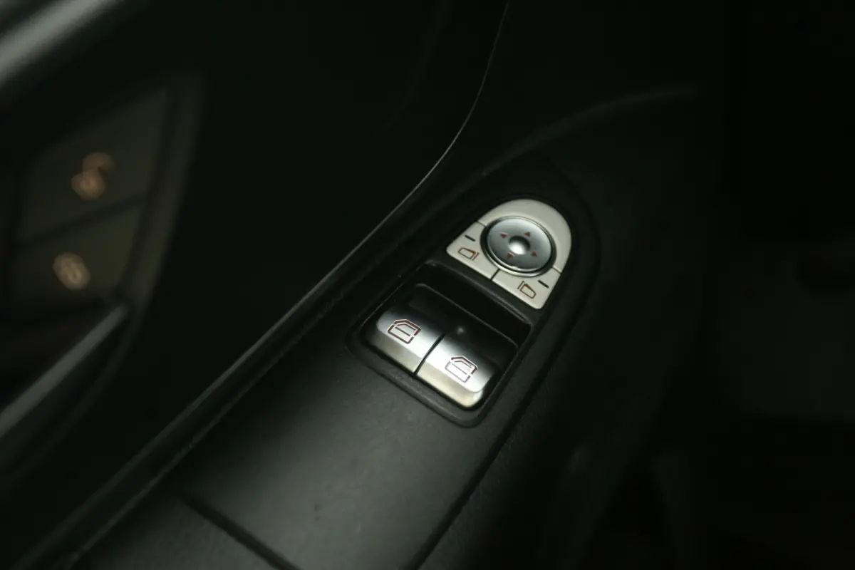 114 CDI Lang | Automaat | Airco | Cruise | Camera | Carplay | 3 Zits | Trekhaak