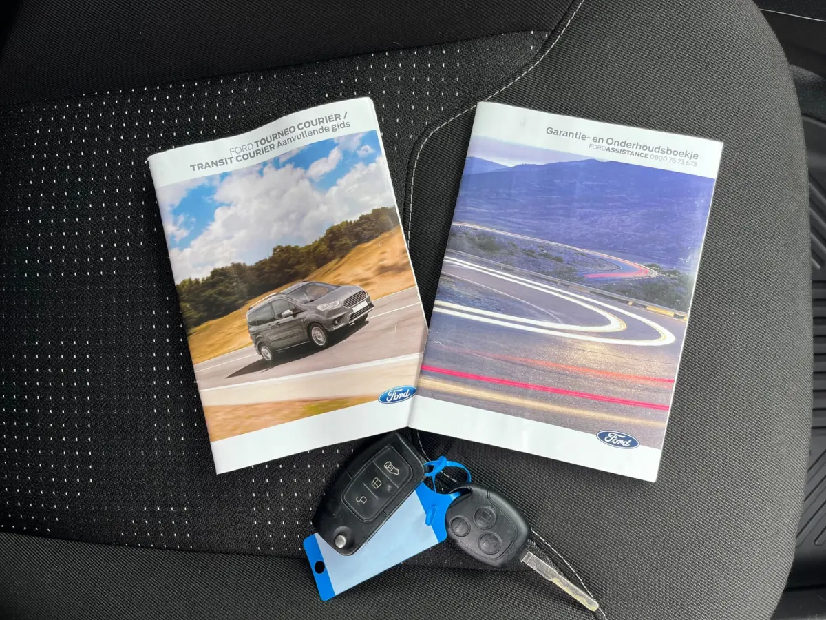 1.0 Trend EcoBoost S&S Benzine/NL.Auto/Cruise/Airco/Stoelverw./Zijschuifdeur/1Ste Eigenaar/Dealer Onderhouden