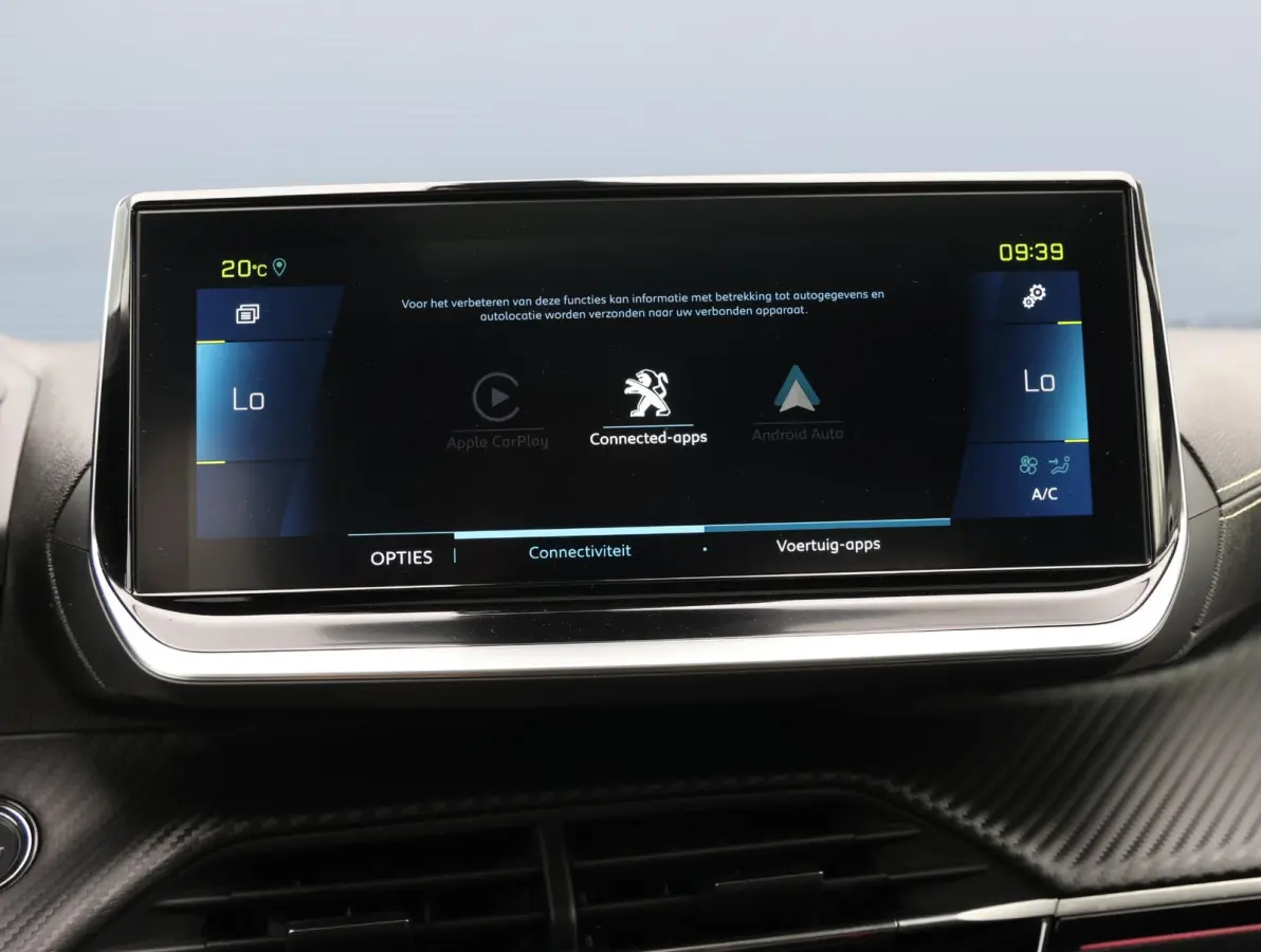 EV GT Pack 50 kWh 1ste Eigenaar | Panorama-dak | Stoelverwarming | LED | Keyless | 18" LMV | Apple Carplay & Android Auto