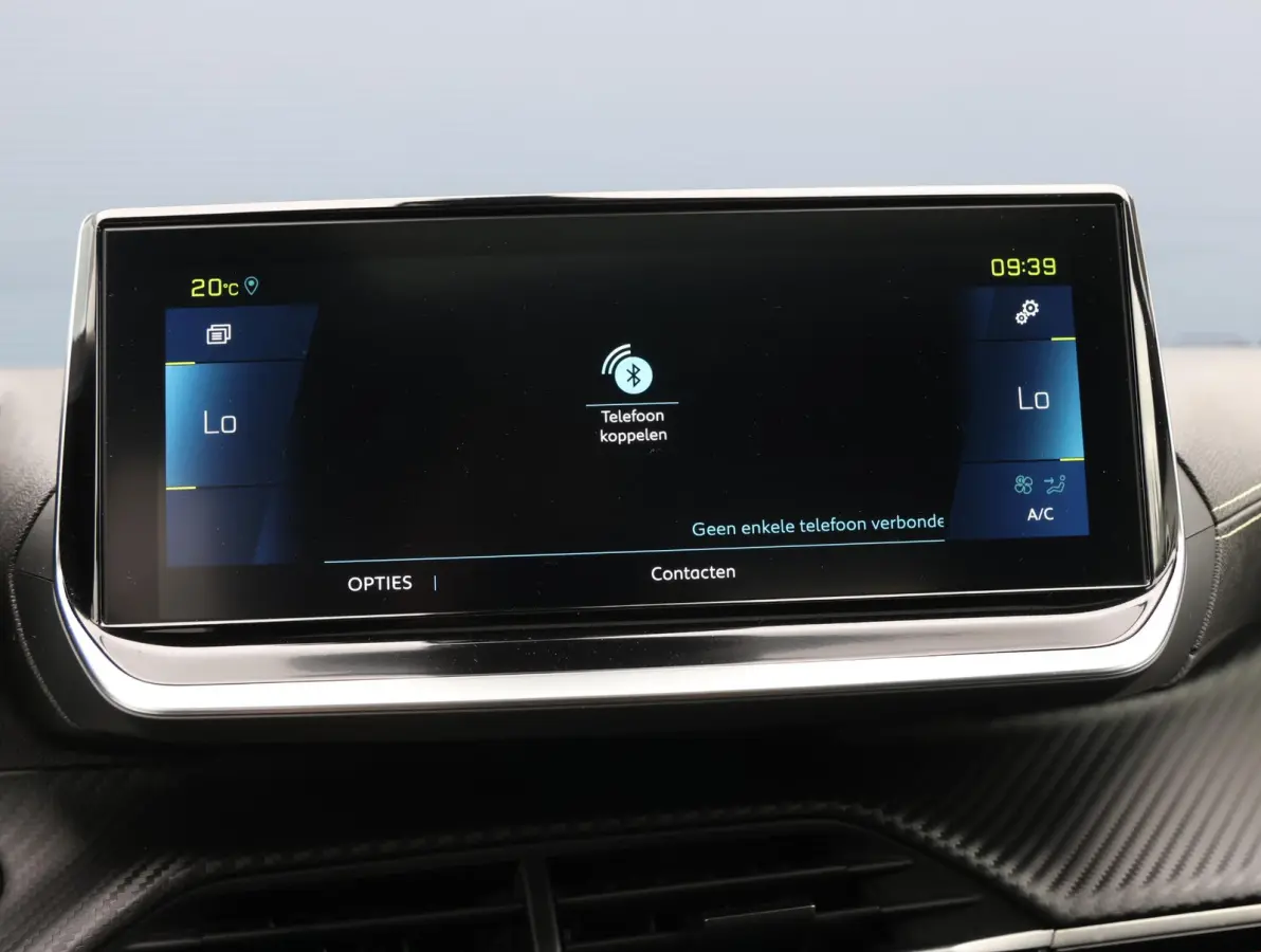 EV GT Pack 50 kWh 1ste Eigenaar | Panorama-dak | Stoelverwarming | LED | Keyless | 18" LMV | Apple Carplay & Android Auto