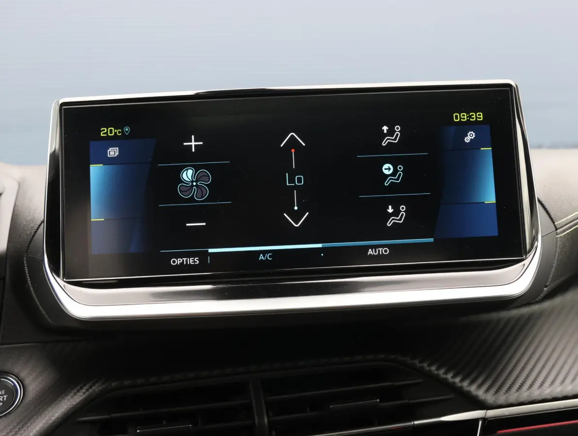 EV GT Pack 50 kWh 1ste Eigenaar | Panorama-dak | Stoelverwarming | LED | Keyless | 18" LMV | Apple Carplay & Android Auto